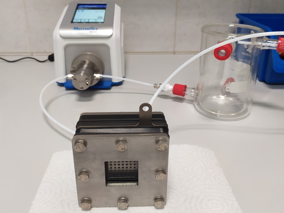 Photoelectrochemical cell PElab c/M-T10 APRIA Systems