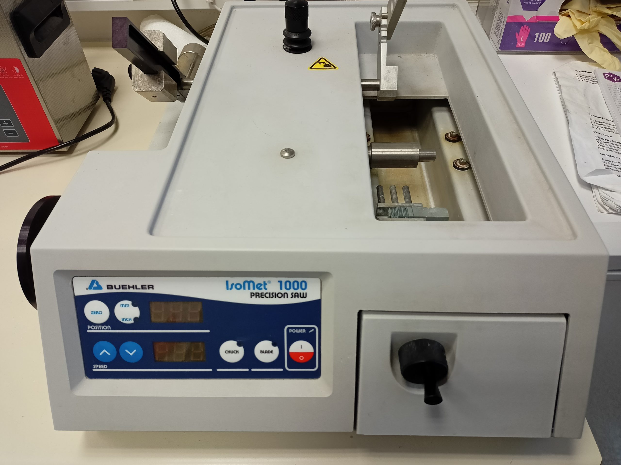 Precision sectioning saws (IsoMet 1000,…)