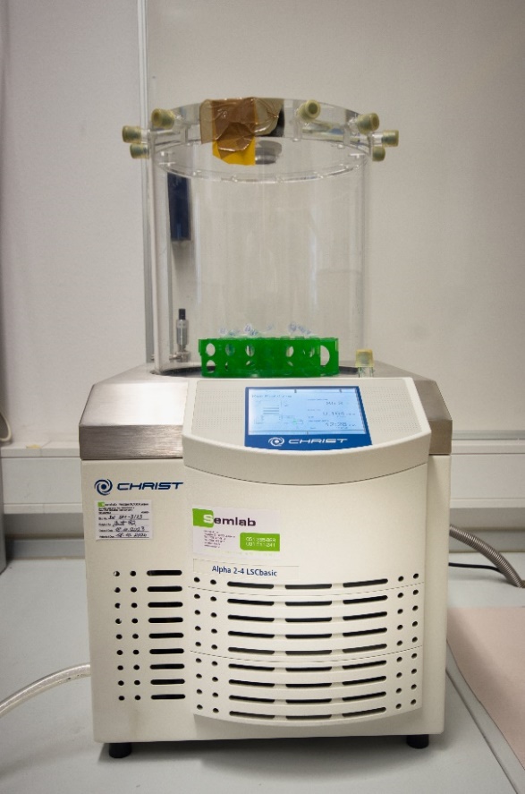 Freeze dryer, Christ Alpha 2-4 LSC
